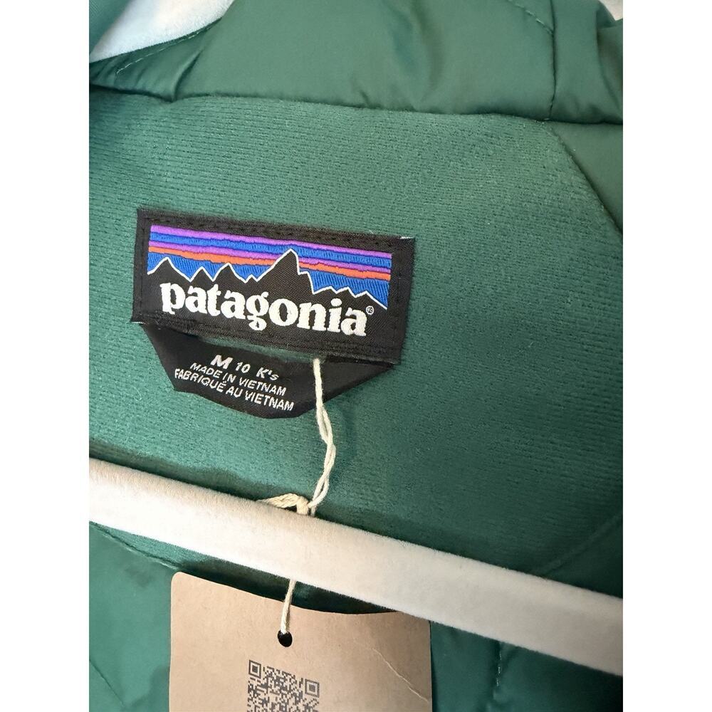 Patagonia Everyday Ready Hooded Jacket Conifer Green Waterproof Kids 10 NWT $169 - Picture 5 of 16
